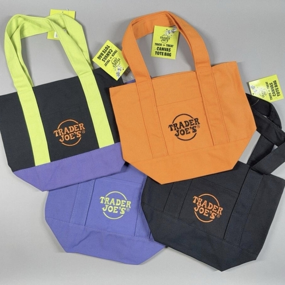 🧡🖤All 4 Trader Joe's Halloween Canvas Tote Bags💚💜